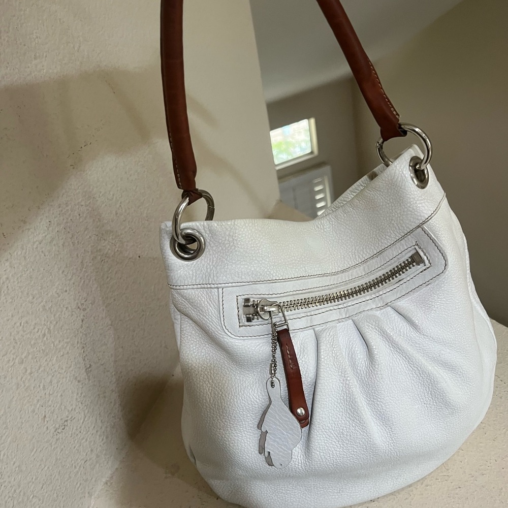 ROOTS CANADA "OLIVIA" Women’s White Brown Leather Shoulder Bag